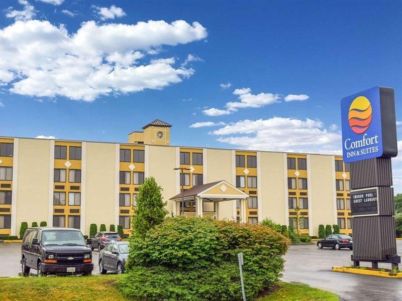 Holiday Inn Express - Fall River North Eksteriør bilde