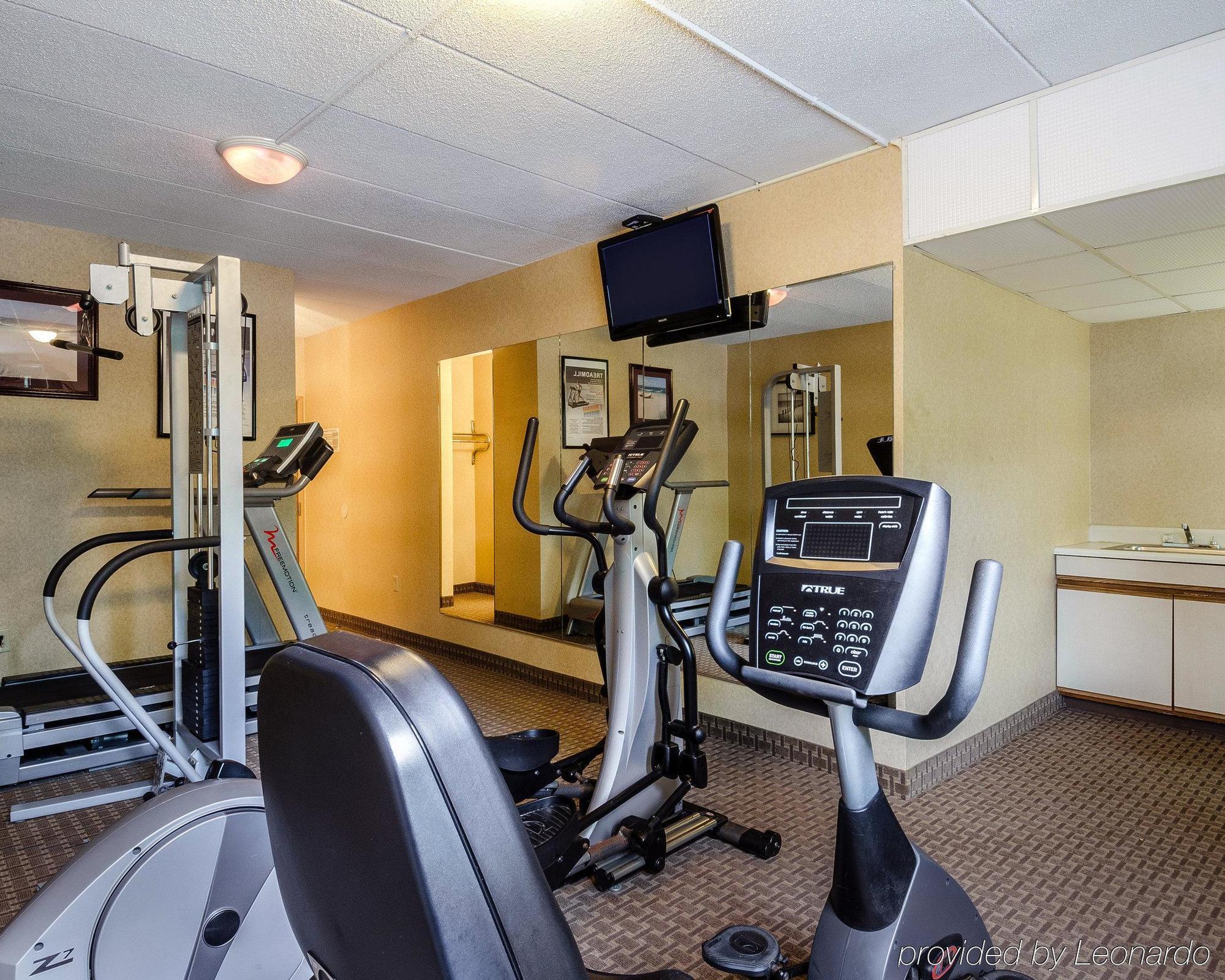 Holiday Inn Express - Fall River North Eksteriør bilde