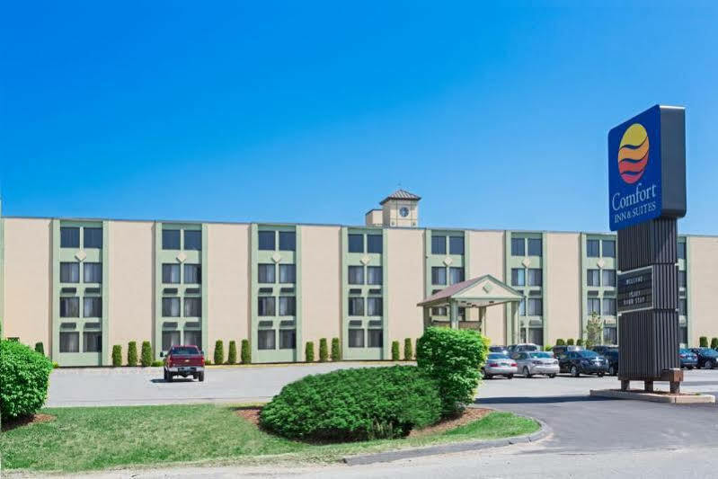 Holiday Inn Express - Fall River North Eksteriør bilde